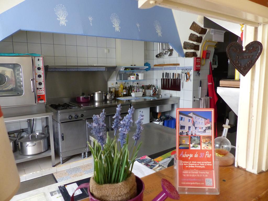 Auberge De Trente Pas Saint-Ferréol-Trente Eksteriør billede